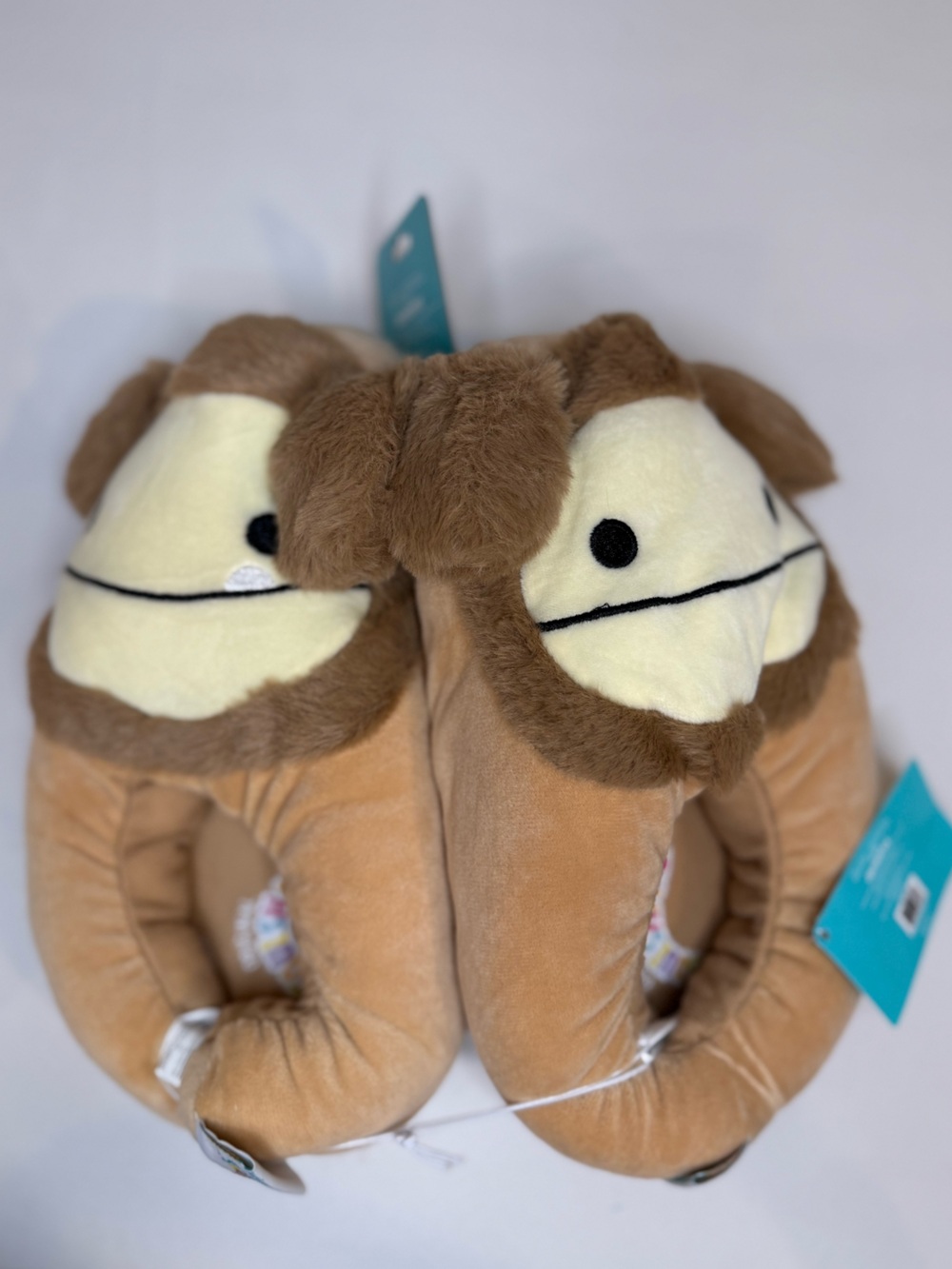 NWT Squishmallows Benny Bigfoot Plush Slippers Kids Size 6/7 Cozy Non-Slip